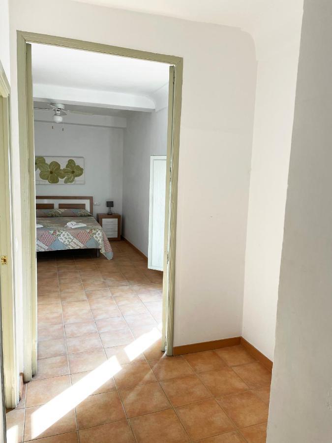 Apartamentos Villaaltea - Bella Luaran gambar